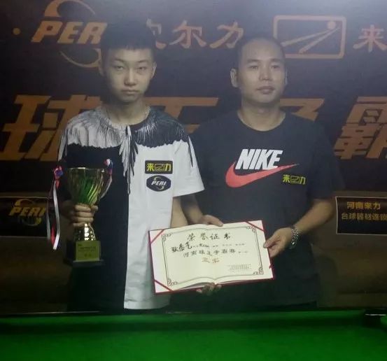 因伤缺席的 因伤缺席的