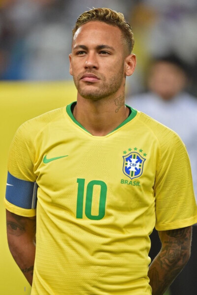 形与场上爆 形与场上爆