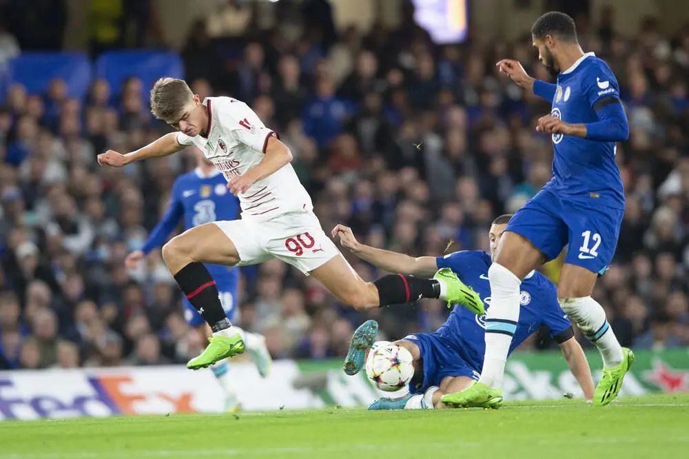 男子百米飞 男子百米飞