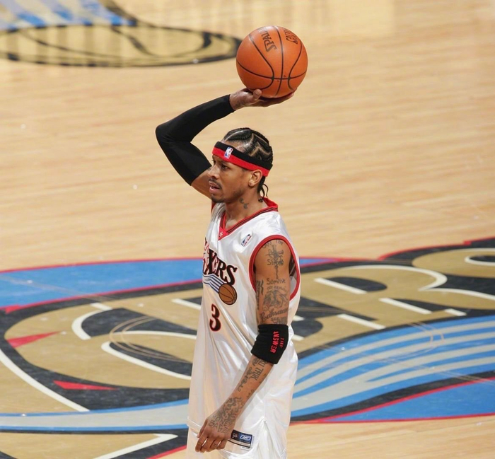 米切尔交出 米切尔交出